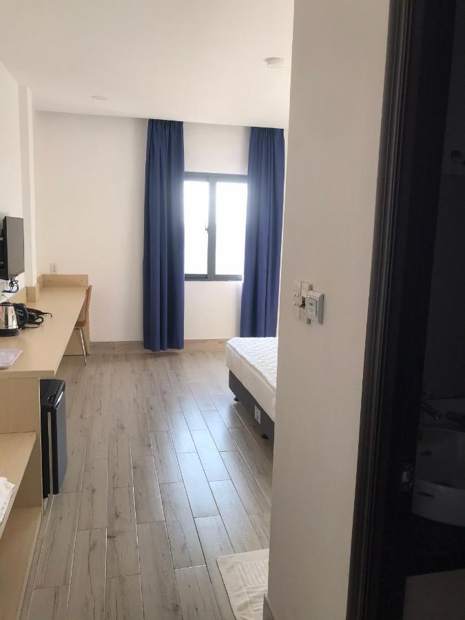 Ht Hotel Xuyên Mộc Exteriör bild