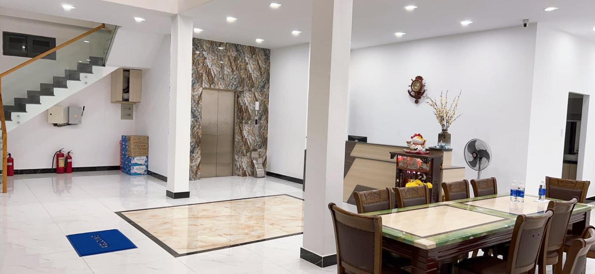 Ht Hotel Xuyên Mộc Exteriör bild
